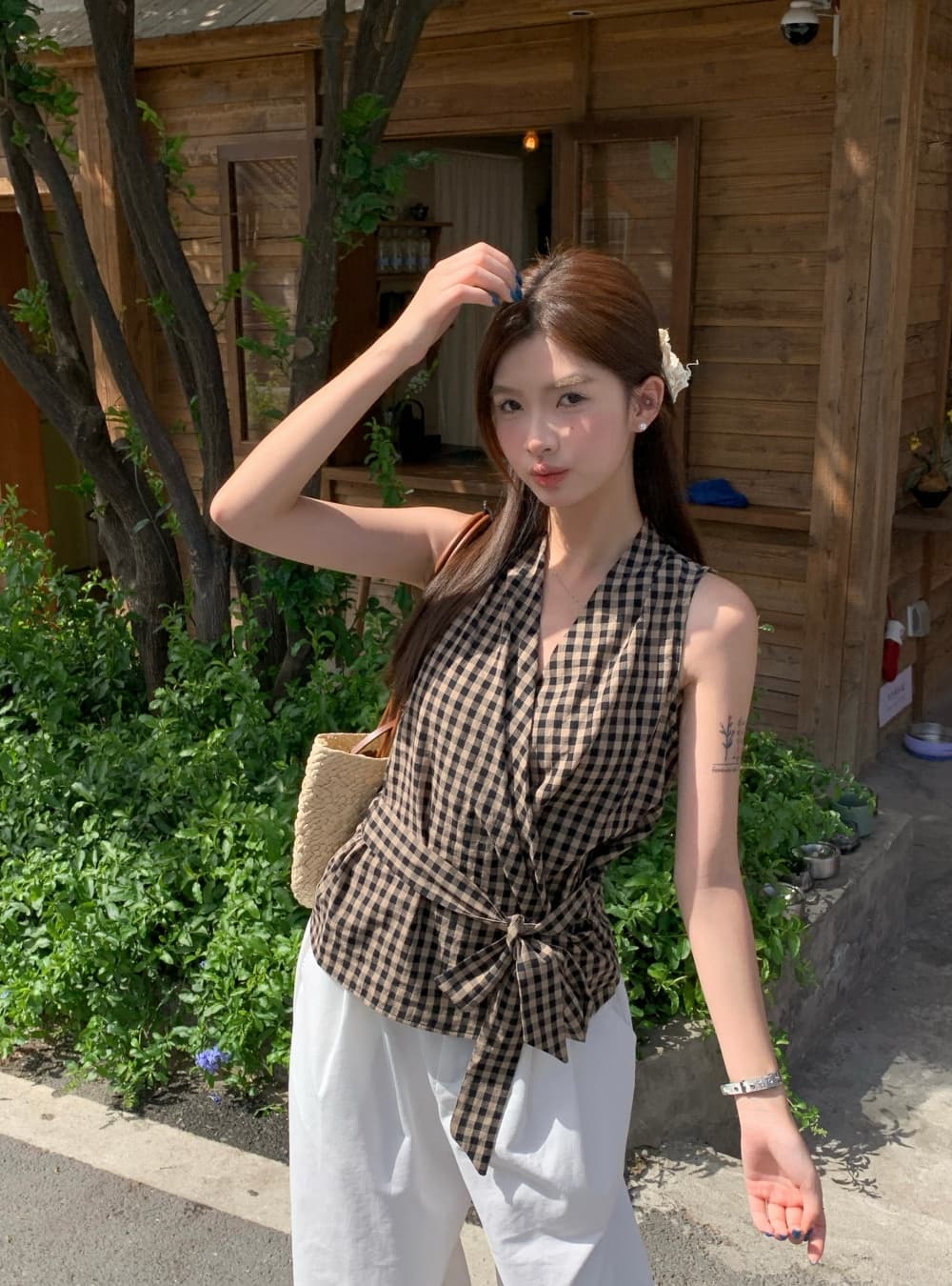 실사 여름 새로운 한국 스타일 패션 다용도 체크무늬 V넥 맨위 민소매 레이스업 조끼 둘 착용 작은 셔츠 여성 상세 이미지 25