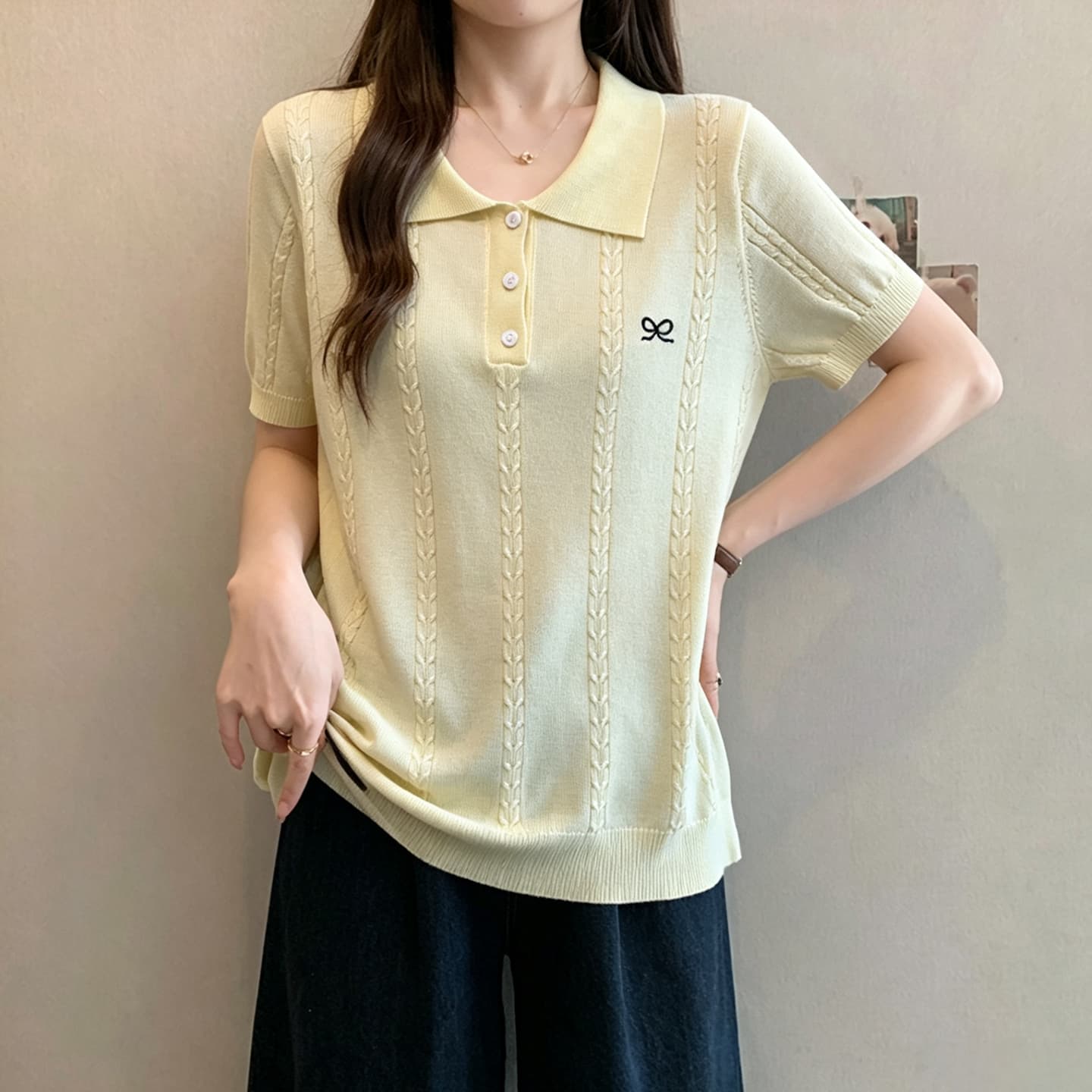 실사 빅 사이즈 여성 의류 2026 여름 새로운 미니멀리즘 POLO 칼라 자수 통통한 여동생 주간 실크 니트 반팔 맨위 이미지 3