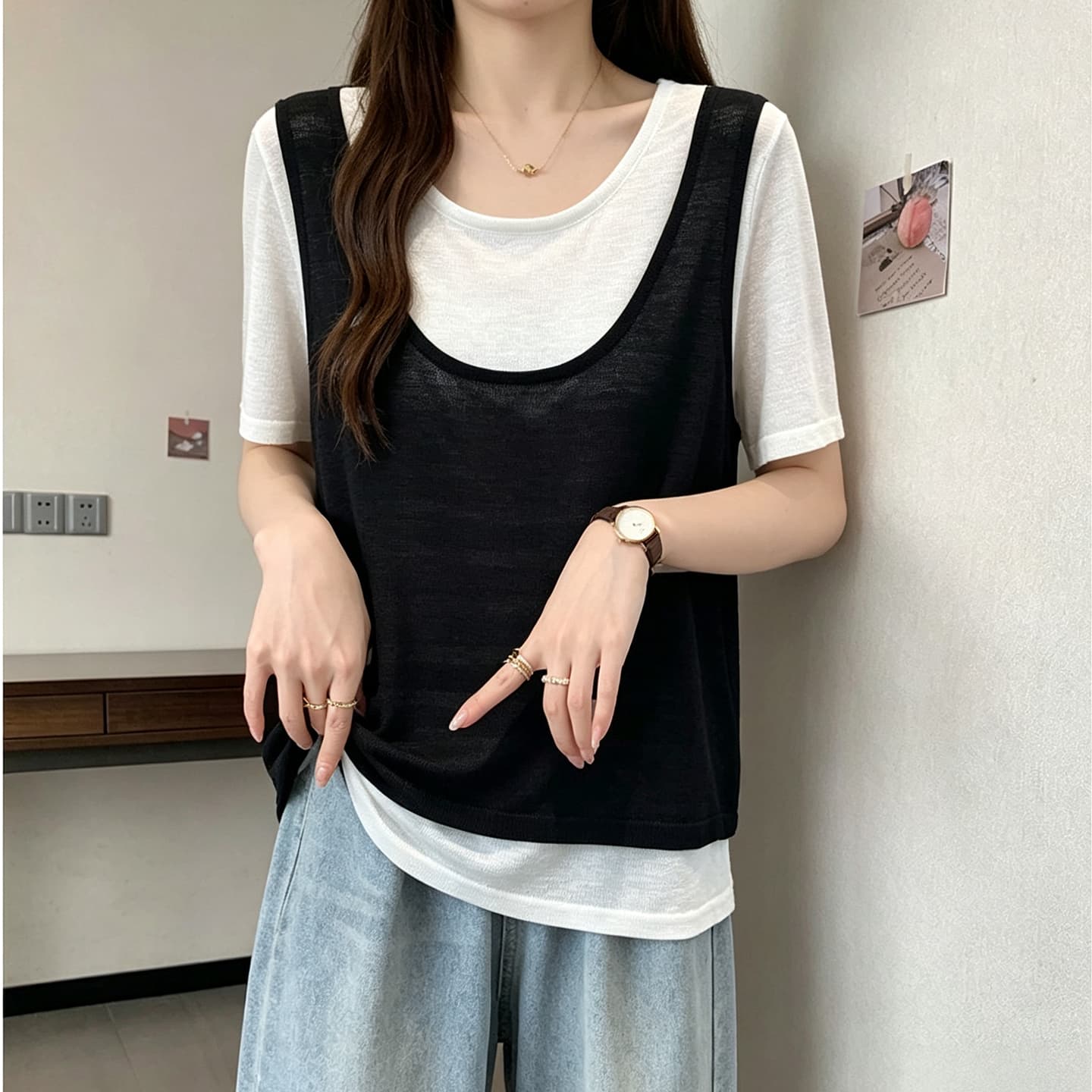 실사 빅 사이즈 여성 의류 2026 여름 새로운 미니멀리즘 루즈핏 슬림해 보이는 통통한 여동생 대나무 마디 마 니트 반팔 맨위 이미지 2