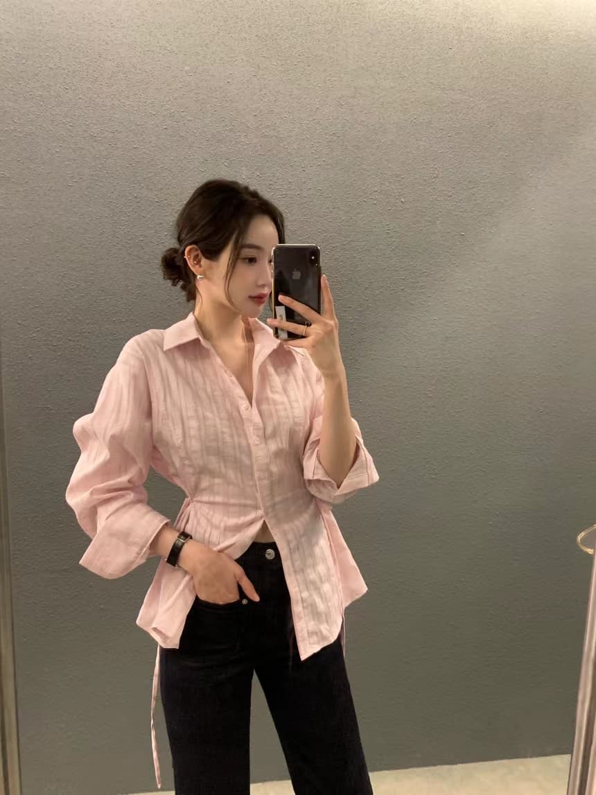 chic 디자인 센스 스트라이프 폴로 칼라 레이스업 긴팔 셔츠 여성 몸매 가꾸기 슬림해 보이는 셔츠 이미지 3