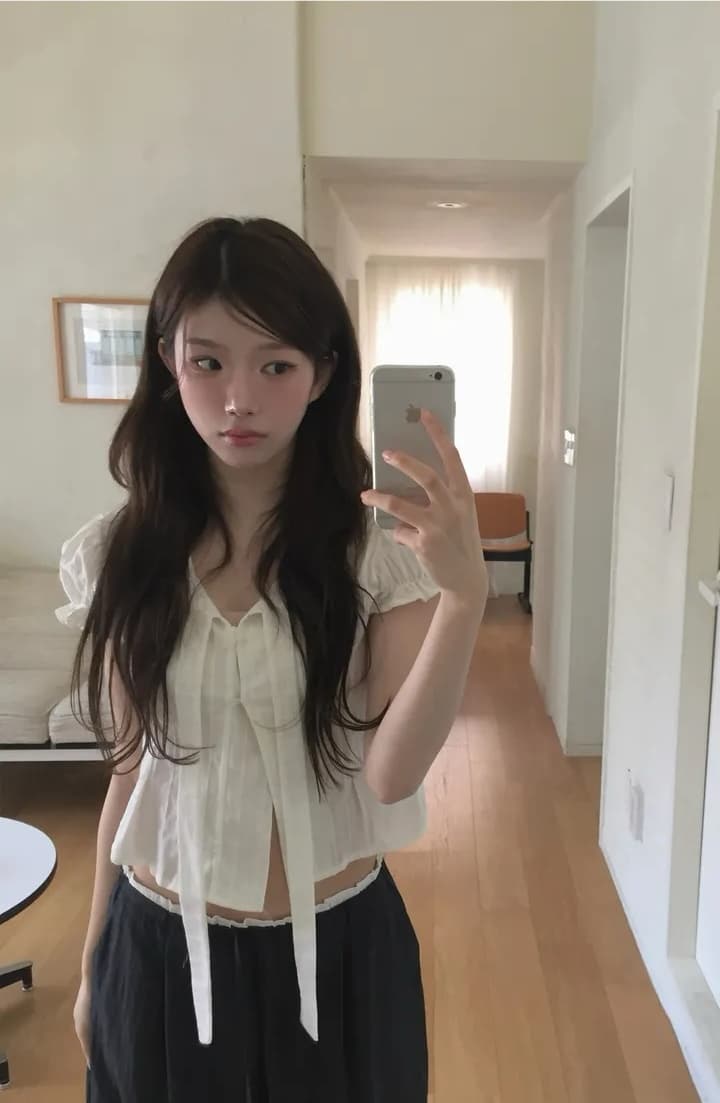 여름 제인 레이스업 나비 매듭 반팔 셔츠 상세 이미지 2