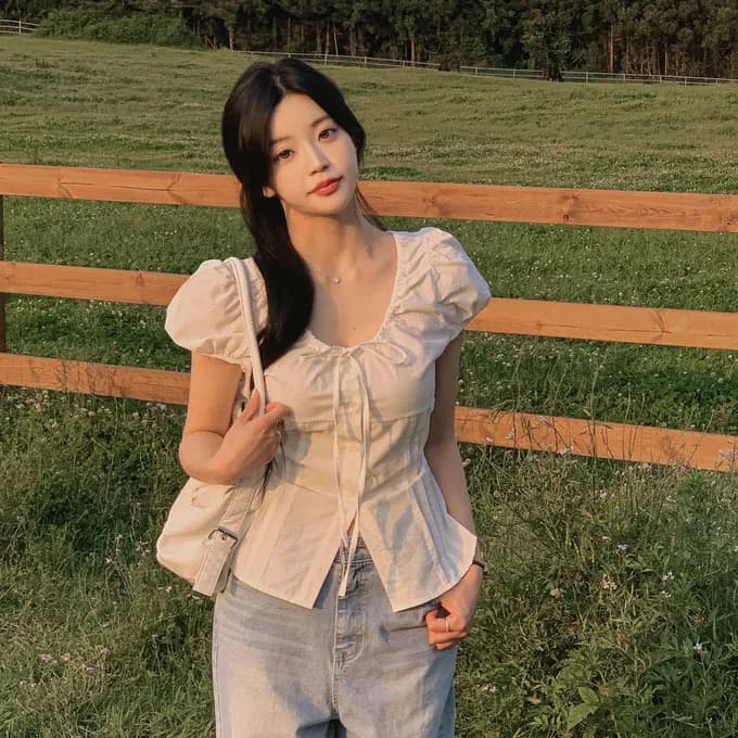 거품 소매 나비 넥타이 당겨서 기사 허리 수축 몸매 가꾸기 슬림해 보이는 반팔 셔츠 이미지 3