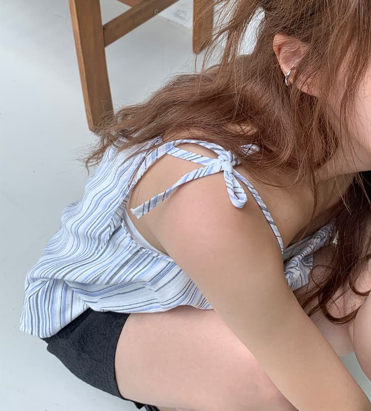 새로운 여름 한국 스타일 레트로 외국 가스 스트라이프 미니멀리즘 다용도 얇은 스타일 수 있습니다. 조정 캐미솔 여성 셔츠 상세 이미지 2