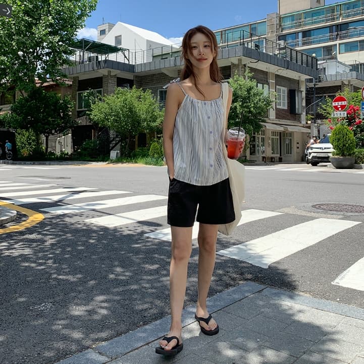 새로운 여름 한국 스타일 레트로 외국 가스 스트라이프 미니멀리즘 다용도 얇은 스타일 수 있습니다. 조정 캐미솔 여성 셔츠 상세 이미지 12