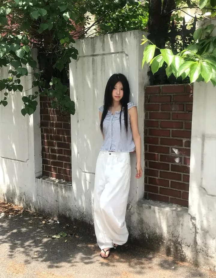 부드러운 스트라이프 목이버섯 레이스 몸매 가꾸기 셔츠 이미지 3