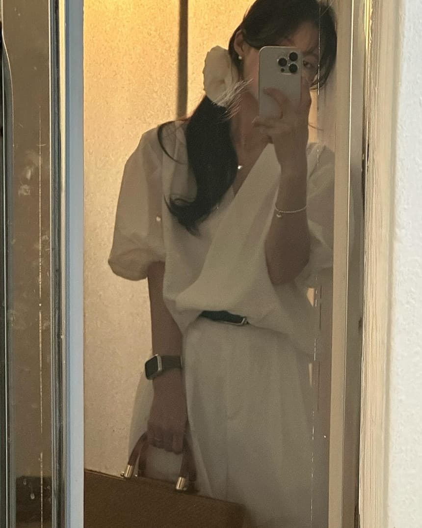한국 스타일 여름 루즈핏 V넥 거품 소매 품격 포장 몸 반팔 셔츠 상세 이미지 8