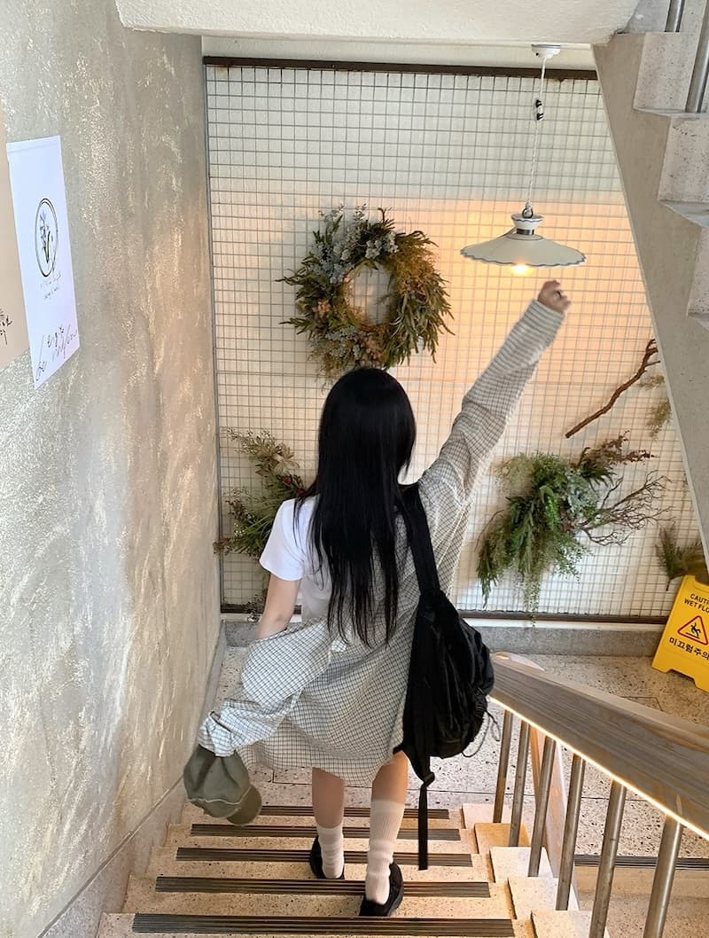 이른 가을 주름 장식 센스 체크무늬 긴팔 polo 여성 셔츠 느긋한 루즈핏 재킷 셔츠 상세 이미지 5