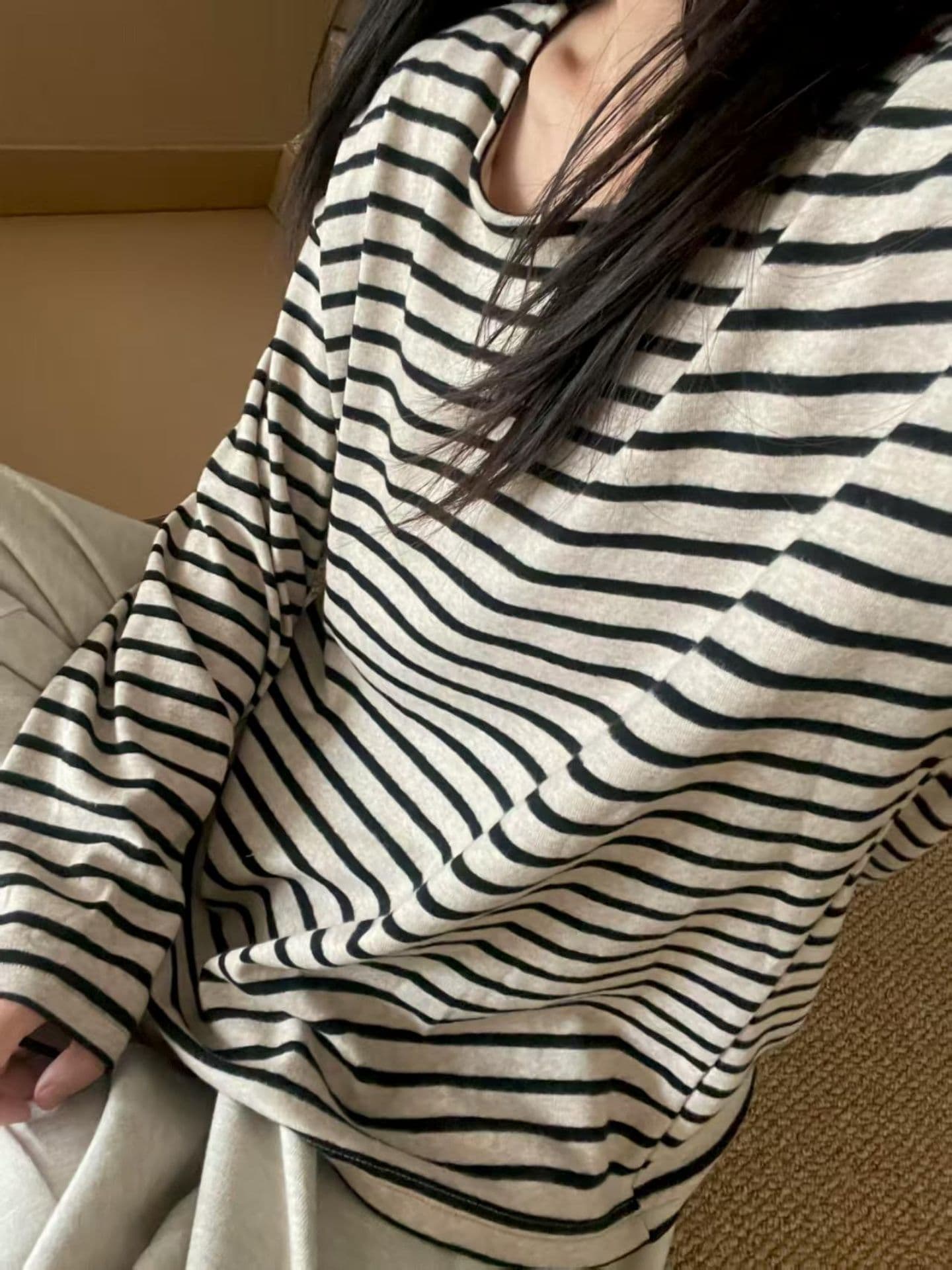 원본 형세 천 스트라이프 라운드 넥 생방송 품질 라운드 넥 맨위 여성 의류 이미지 3