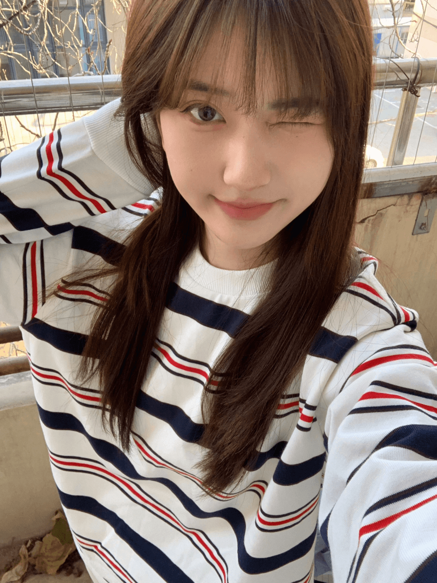 원본 형세 천 스트라이프 생방송 품질 라운드 넥 맨위 여성 의류 상세 이미지 4