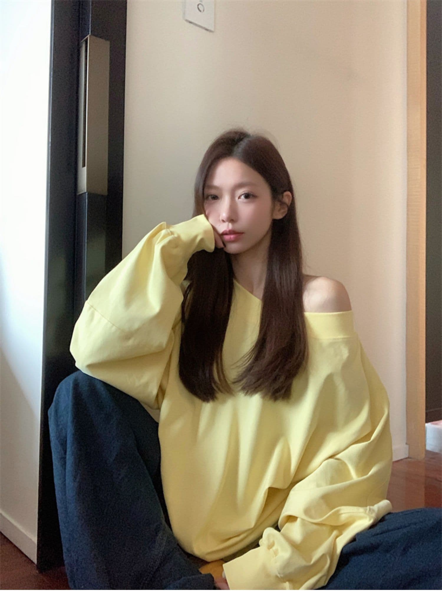 순수한 Mianhua 면 화이트 루즈핏 비스듬한 어깨 후드티 여성 가을 얇은 스타일 재킷 아메리칸 오프숄더 긴팔 티셔츠 맨위 상세 이미지 5