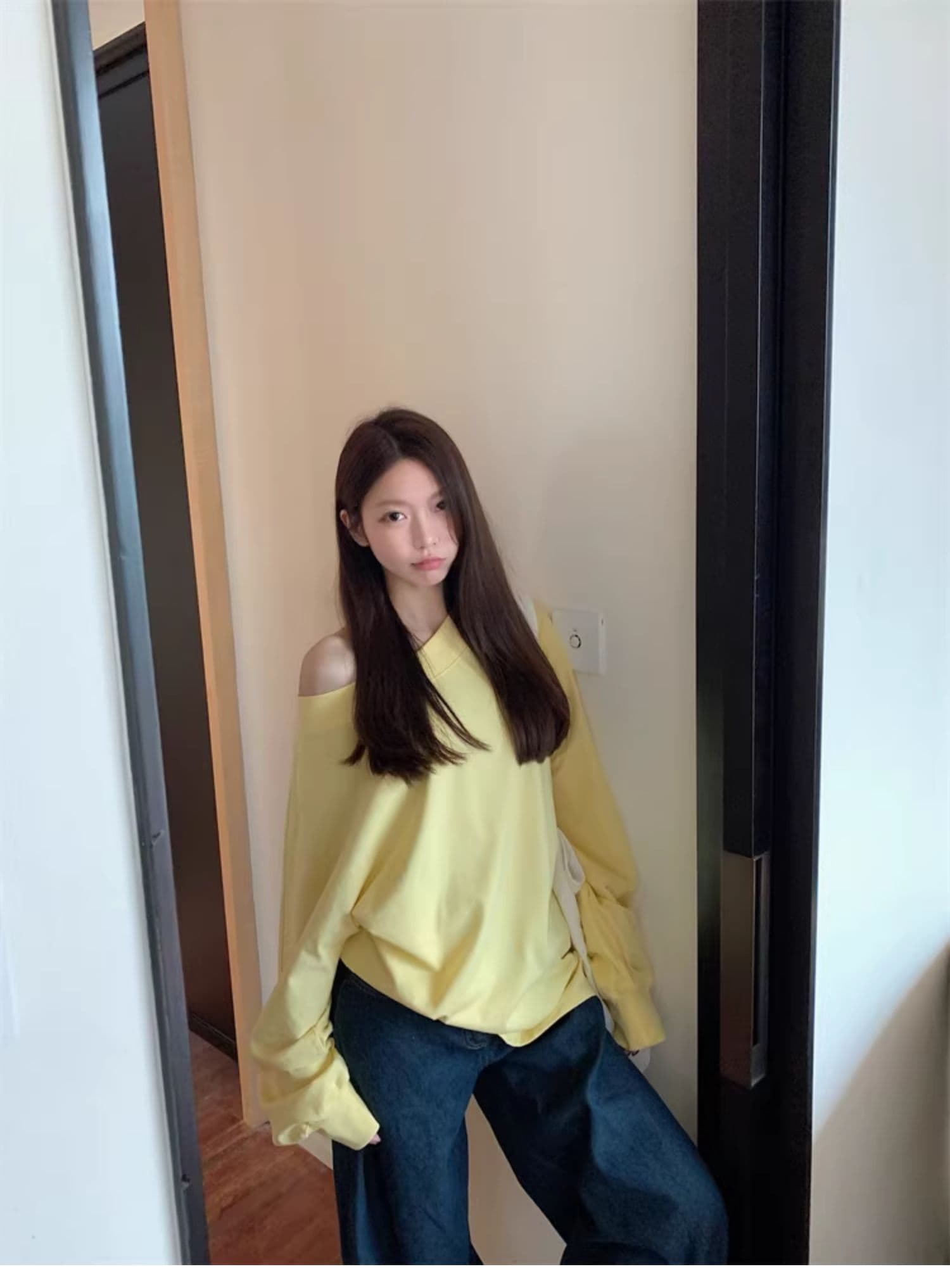 순수한 Mianhua 면 화이트 루즈핏 비스듬한 어깨 후드티 여성 가을 얇은 스타일 재킷 아메리칸 오프숄더 긴팔 티셔츠 맨위 상세 이미지 7