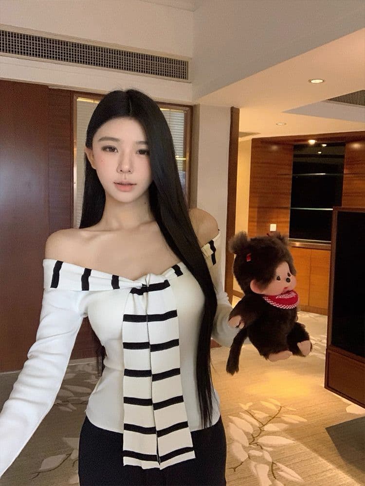 얼음 차가운 실크 새로운 한 부서 디자인 센스 고급 센스 다용도 몸매 가꾸기 슬림해 보이는 오프숄더 긴팔 니트 스웨터 상세 이미지 18