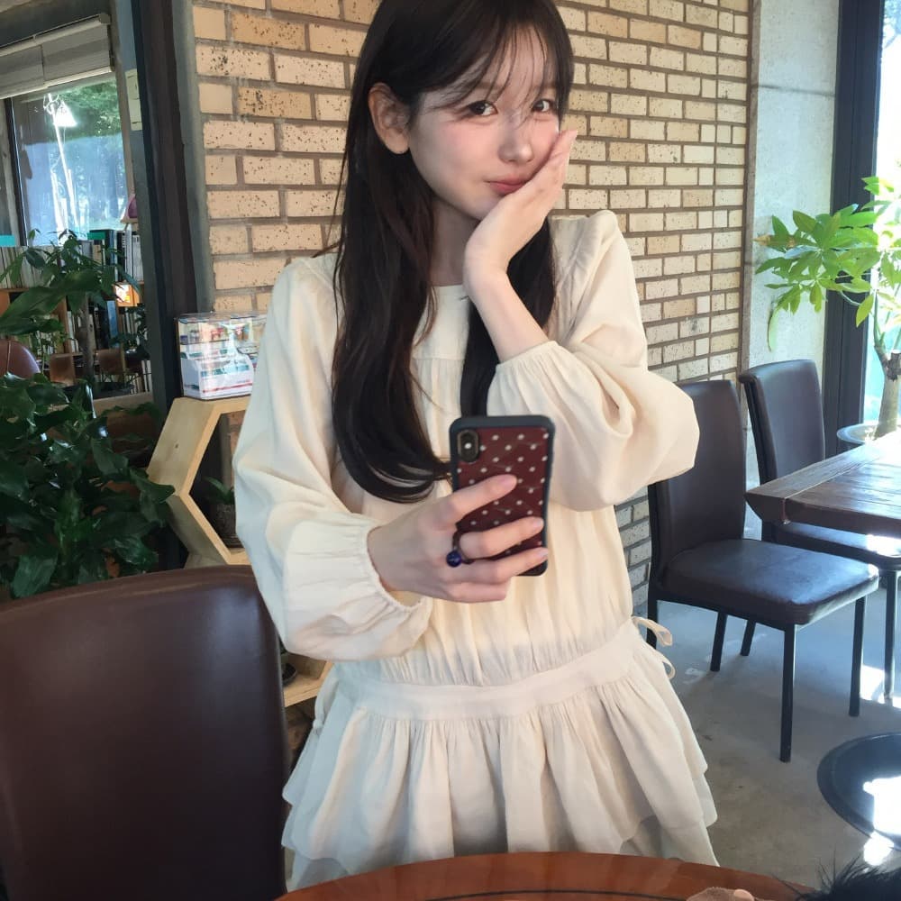 달콤함 소녀 한국 스타일 가을 새로운 쉬폰 긴팔 허리 수축 끈 미니 드레스 이미지 4