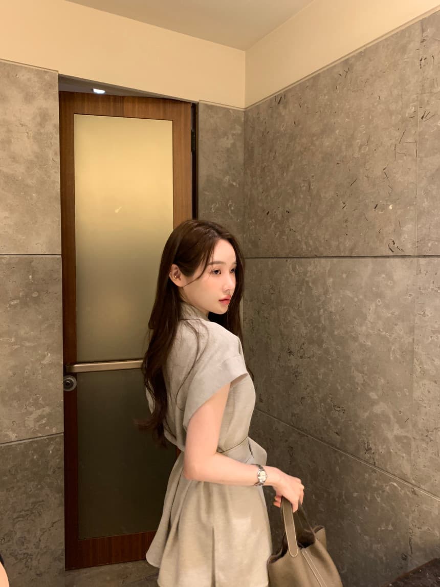 여름 프랑스식 폴로 칼라 민소매 레이스 업 셔츠 하이웨이스트 와이드 레그 팬츠 투피스 슈트 상세 이미지 28