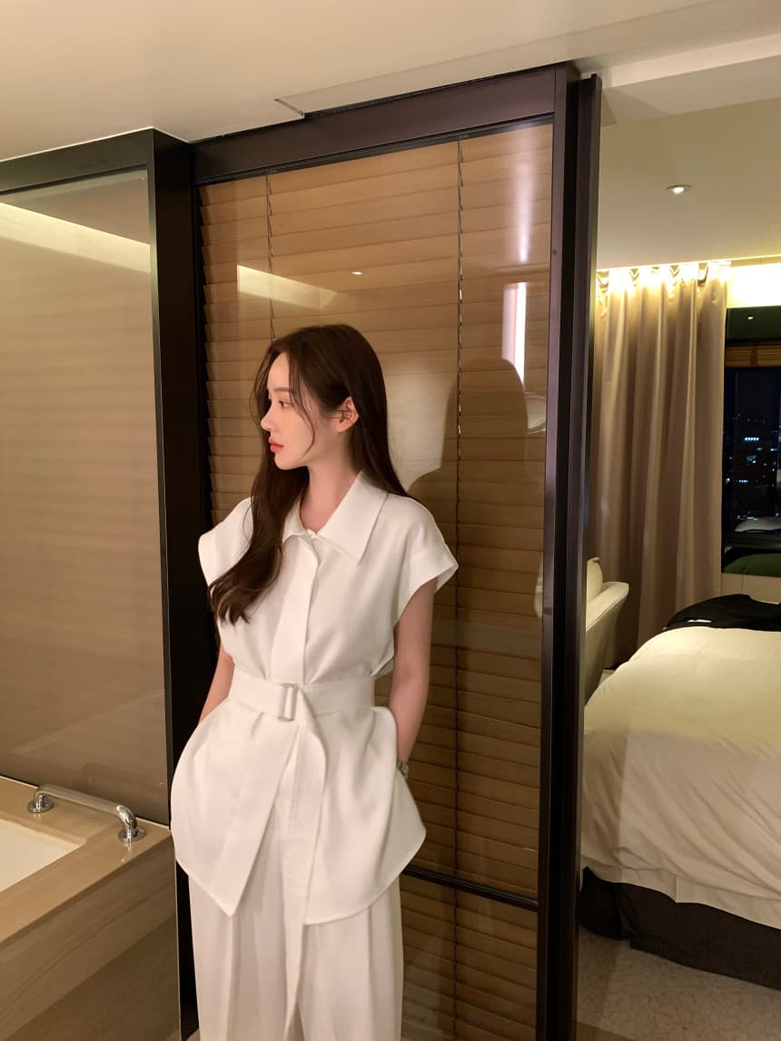 여름 프랑스식 폴로 칼라 민소매 레이스 업 셔츠 하이웨이스트 와이드 레그 팬츠 투피스 슈트 상세 이미지 39