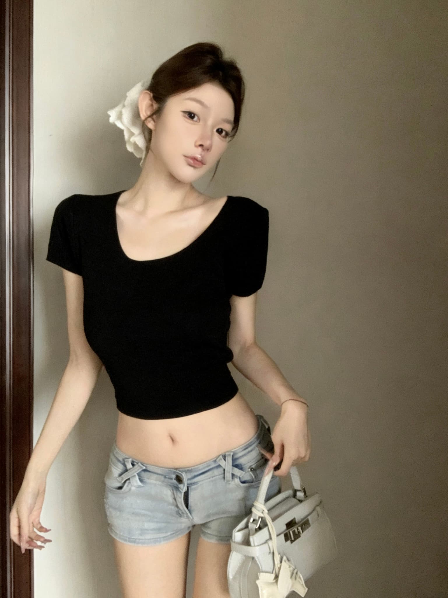 실사 아니요 가격 인하 주간 접시 연구 사회 혼방 대 u 칼라 반팔 티셔츠 여성 여름 다용도 쇼트 스타일 몸매 가꾸기 맨위 상세 이미지 3