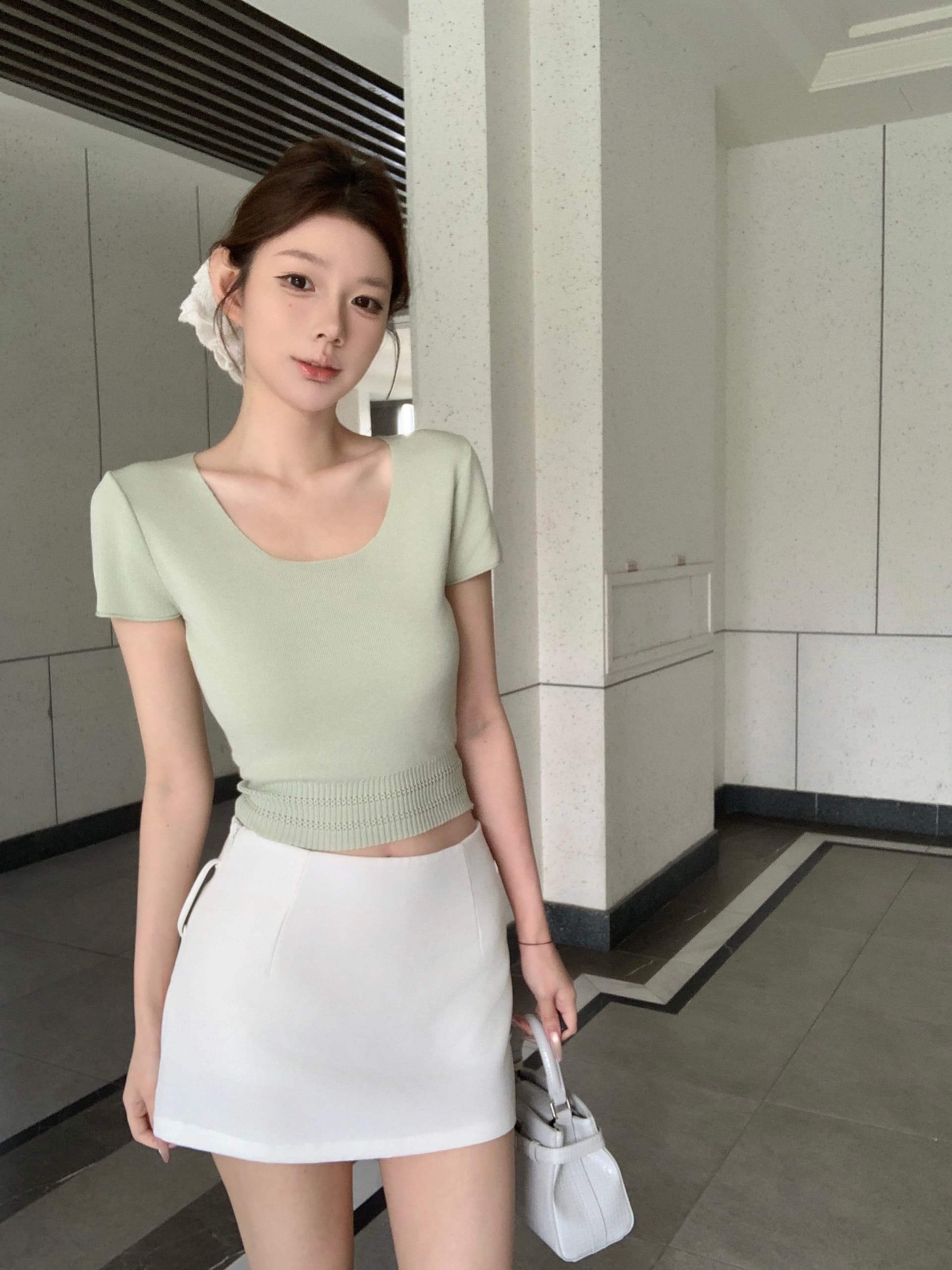실사 아니요 가격 인하 주간 접시 연구 사회 혼방 대 u 칼라 반팔 티셔츠 여성 여름 다용도 쇼트 스타일 몸매 가꾸기 맨위 상세 이미지 17