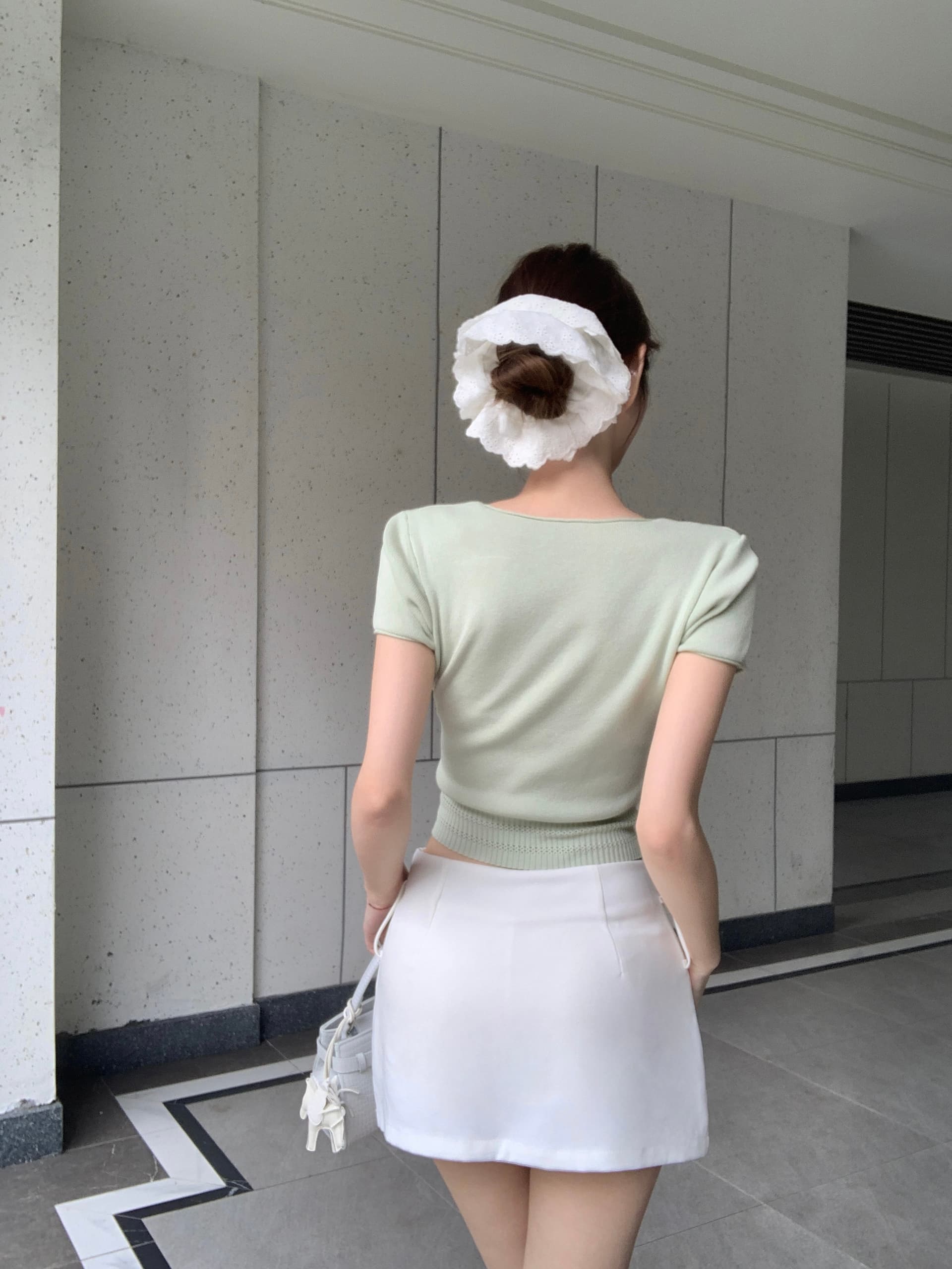 실사 아니요 가격 인하 주간 접시 연구 사회 혼방 대 u 칼라 반팔 티셔츠 여성 여름 다용도 쇼트 스타일 몸매 가꾸기 맨위 상세 이미지 19