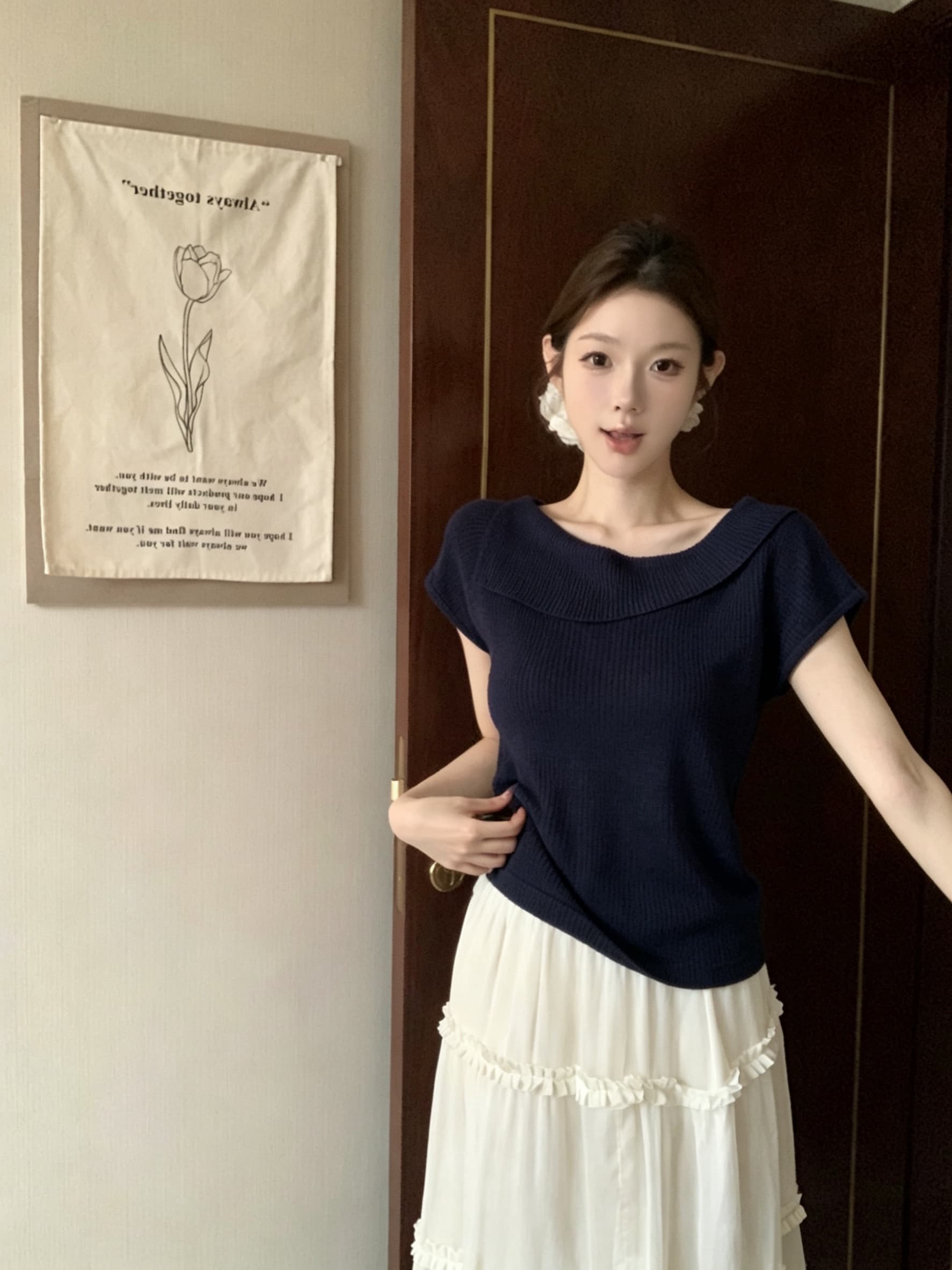 실사 아니요 가격 인하 한 부서 불규칙 칼라 단색 작은 날다 소매 짠 셔츠 여성 여름 새로운 부드러운 품격 맨위 상세 이미지 17