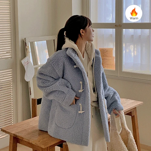 있음 선적 한 부서 귀여운 연령 감소 소뿔 버클 양털 여성 코트 상세 이미지 1