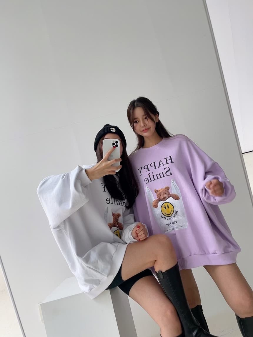 있음 선적 알파벳 만화 루즈핏 긴팔 후드티 여성 상세 이미지 1