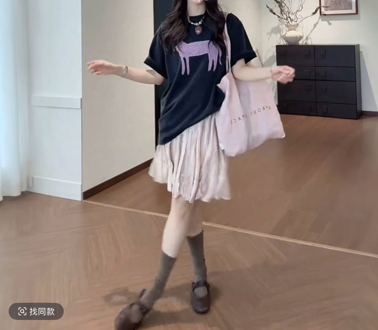 패션 다용도 캐주얼 익스트림 제인 바람 라운드 넥 프린트 반팔 티셔츠 맨위 불규칙 플리츠 반신 스커트 상세 이미지 6