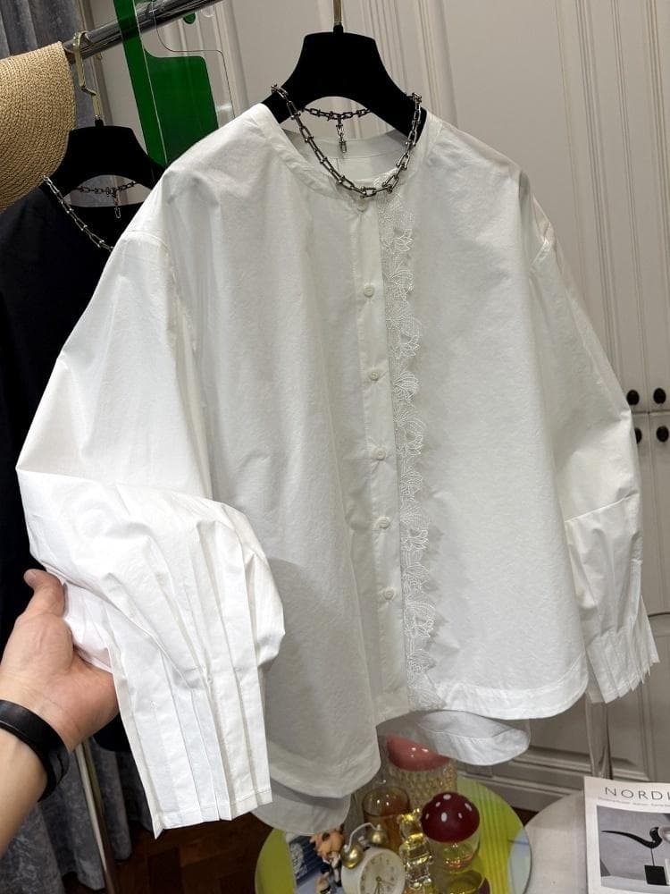 2026 봄 새로운 핀치 Pleat 벌룬 소매 캐주얼 패션 셔츠 3 차원 레이스 꽃 옆문 襟 라운드 넥 여성 셔츠 상세 이미지 7