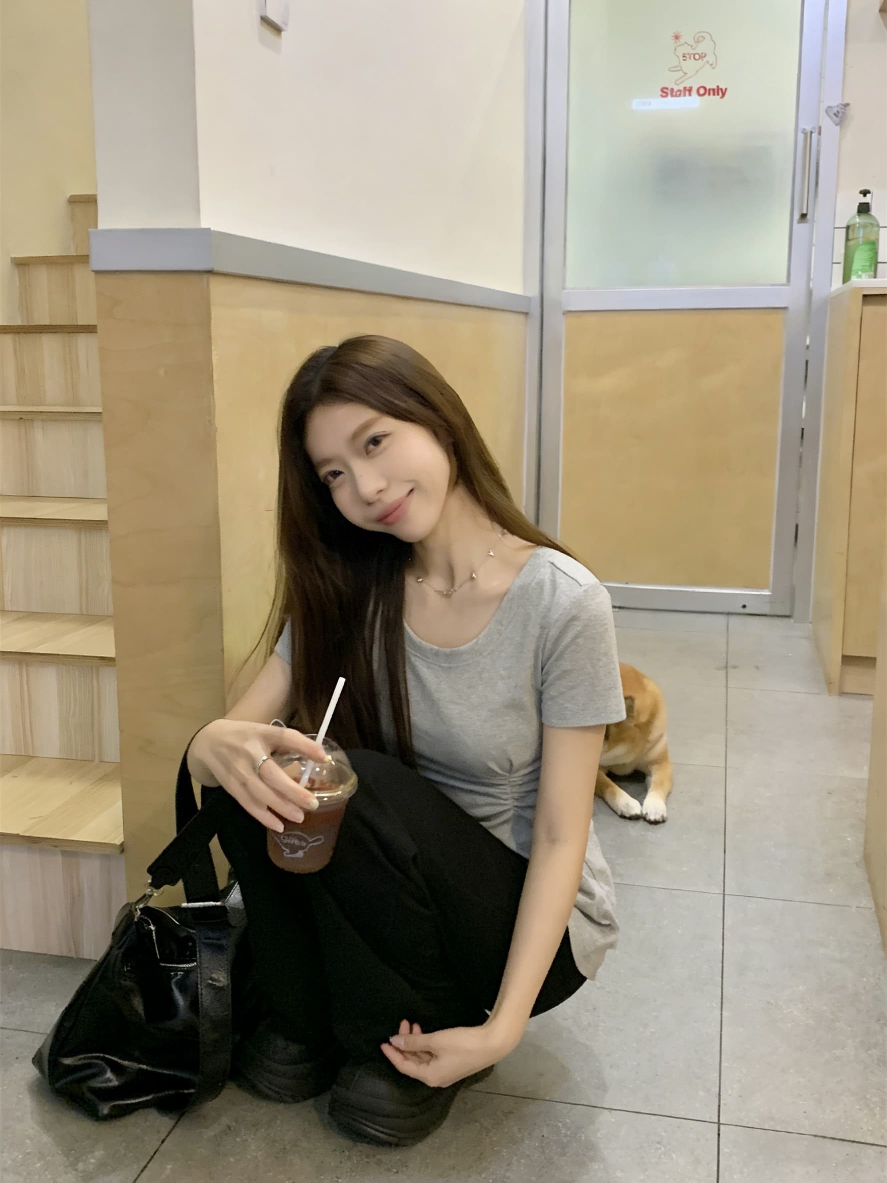 실사 새 봄 새로운 몸매 가꾸기 주름 꼬집기 허리 디자인 센스 티셔츠 맨위 마이크로 지방 mm 중간 길이 라운드 넥 반팔 여성 상세 이미지 10