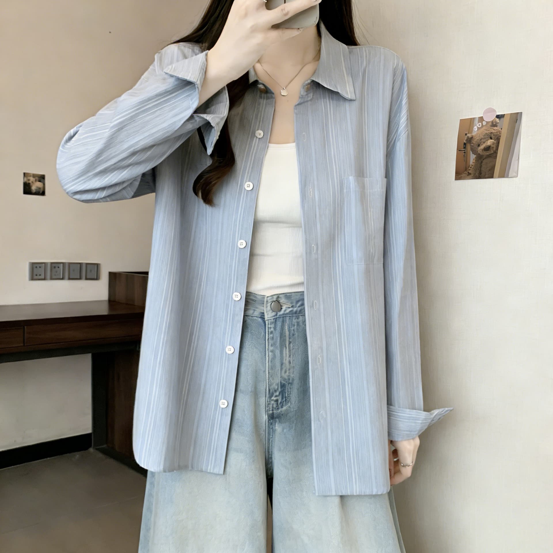 실사 한 부서 스트라이프 긴팔 여성 셔츠 여름 얇은 스타일 자외선 차단 루즈핏 느긋한 바람 출퇴근 다용도 셔츠 이미지 4