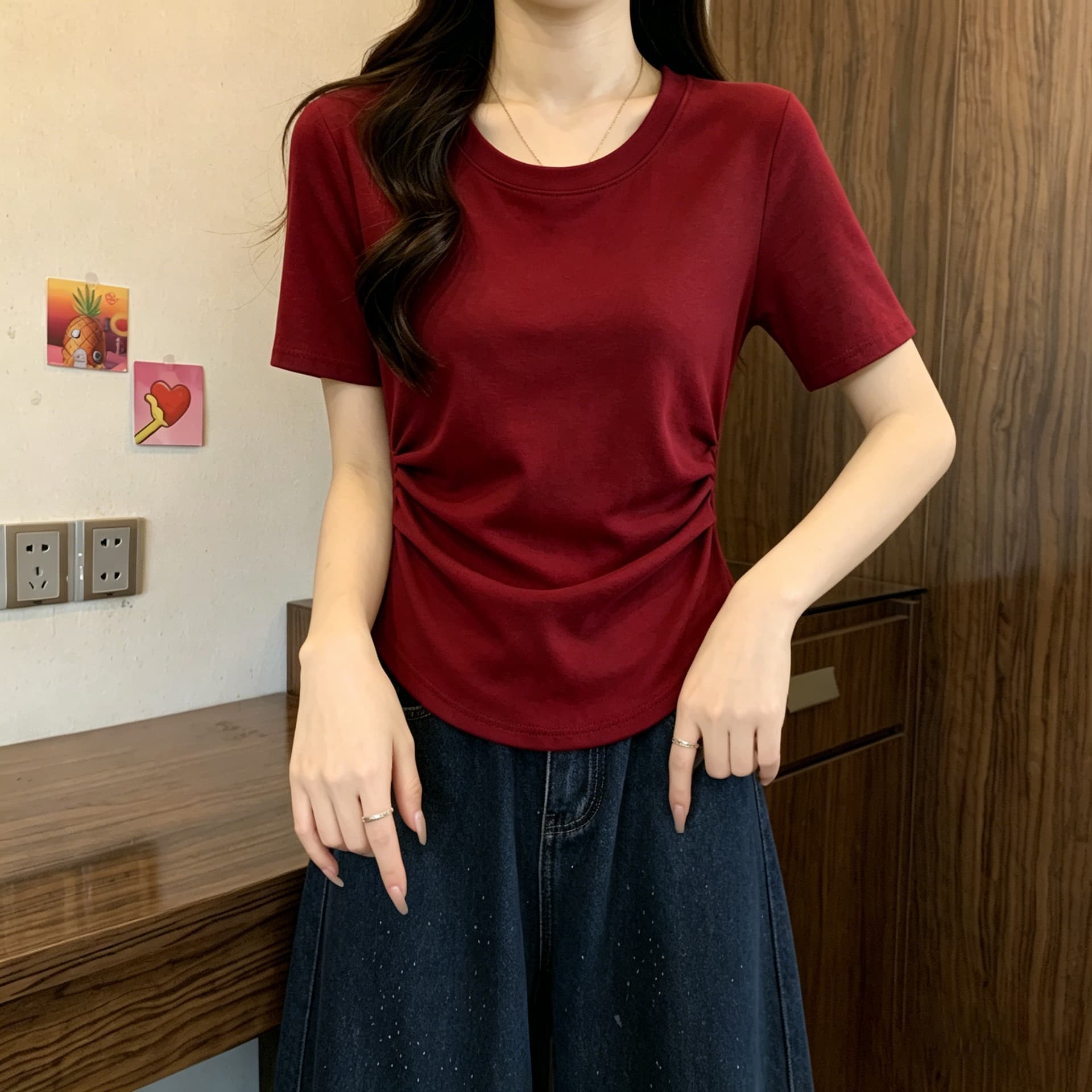 실사 있음 선적 반팔 티셔츠 여성 여름 새로운 지방 mm 불규칙 주름 디자인 센스 루즈핏 맨위 상세 이미지 5