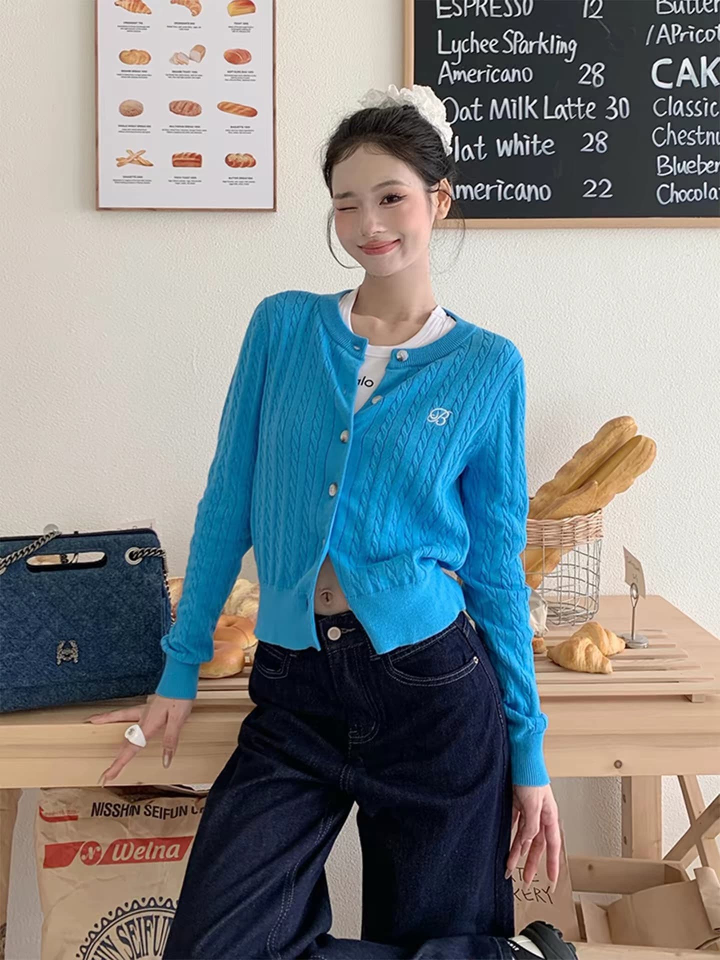 가을 2026 새로운 슈퍼 화재 착용 가져 가라. 전체 집합 순수한 하얀 달빛 달콤함 한 부서 고유 한 슈퍼 잘 생긴 세트 여성 상세 이미지 1