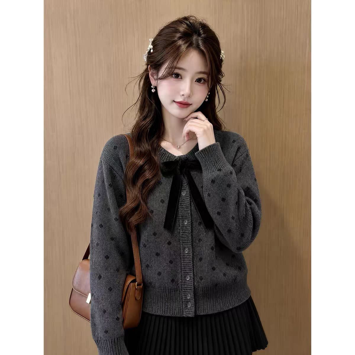 가을 2026 새로운 슈퍼 화재 착용 가져 가라. 전체 집합 순수한 하얀 달빛 달콤함 한 부서 고유 한 슈퍼 잘 생긴 세트 여성 상세 이미지 3