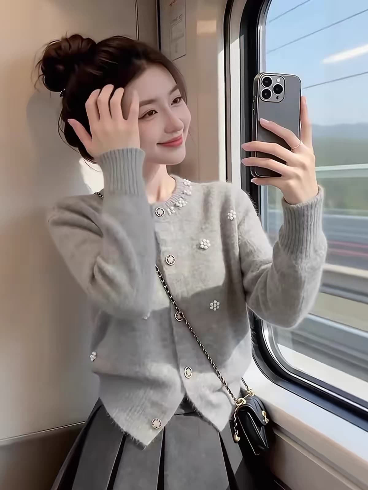 가을 2026 새로운 슈퍼 화재 착용 가져 가라. 전체 집합 순수한 하얀 달빛 달콤함 한 부서 고유 한 슈퍼 잘 생긴 세트 여성 이미지 4
