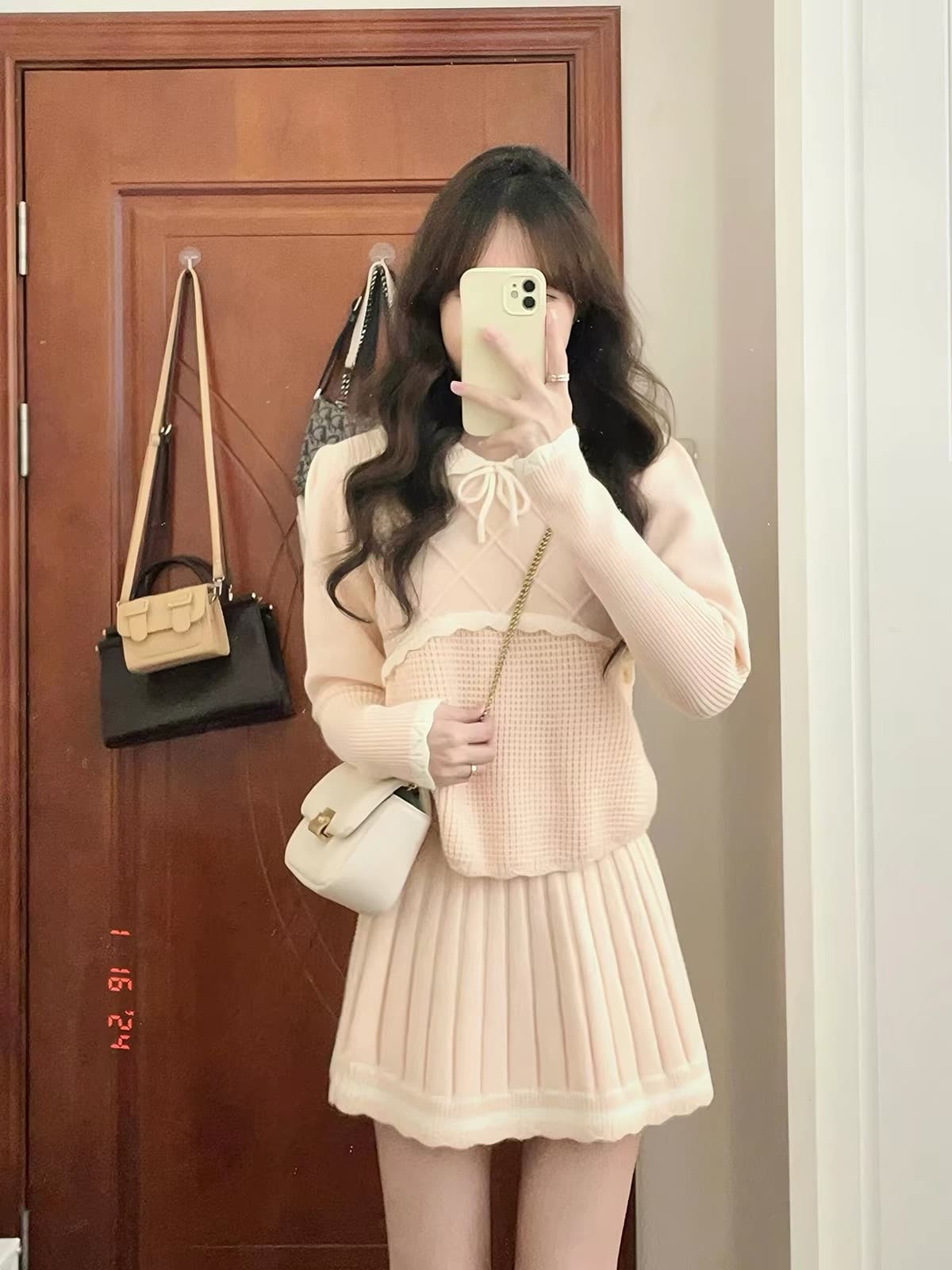 작은 샤넬 스타일 핑크색 달콤함 세트 여성 새로운 가을 겨울철 고급 센스 품격 니트 스웨터 반신 스커트 투피스 세트 상세 이미지 2