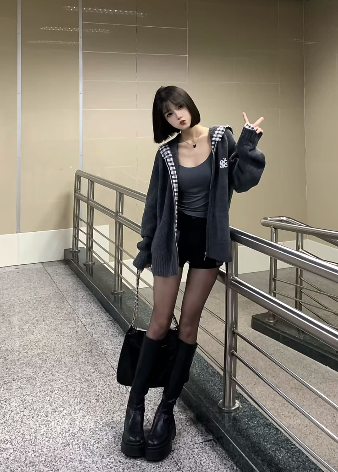 겨울 의류 새로운 슈퍼 화재 전체 집합 부드러운 코치 착용 가져 가라. 로얄 자매 소금 부서 빛 요리 한 바람 아름다운 스웨터 투피스 슈트 상세 이미지 3