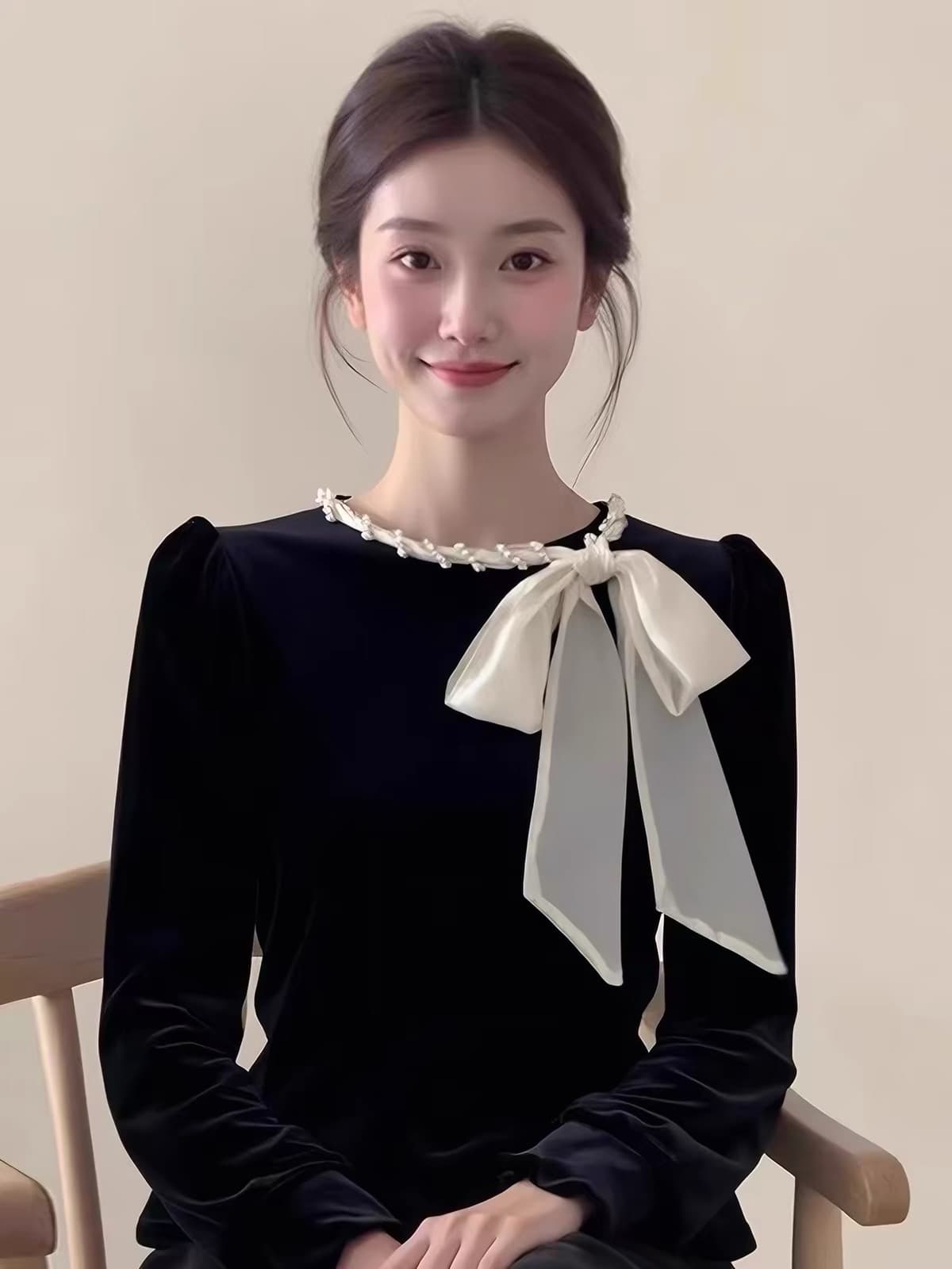 프랑스식 절묘한 나비 매듭 검정색 벨벳 여성 셔츠 가을 겨울 빛 럭셔리 고급 센스 비즈 박기 티셔츠 기본 셔츠 맨위 상세 이미지 2
