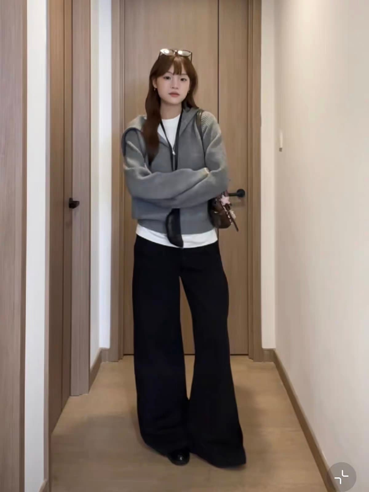 가을 여성 의류 2026 새로운 차 부서 착용 가져 가라. 전체 집합 패션 마이크로 지방 연령 감소 맨위 청바지 세 조각 세트 이미지 4