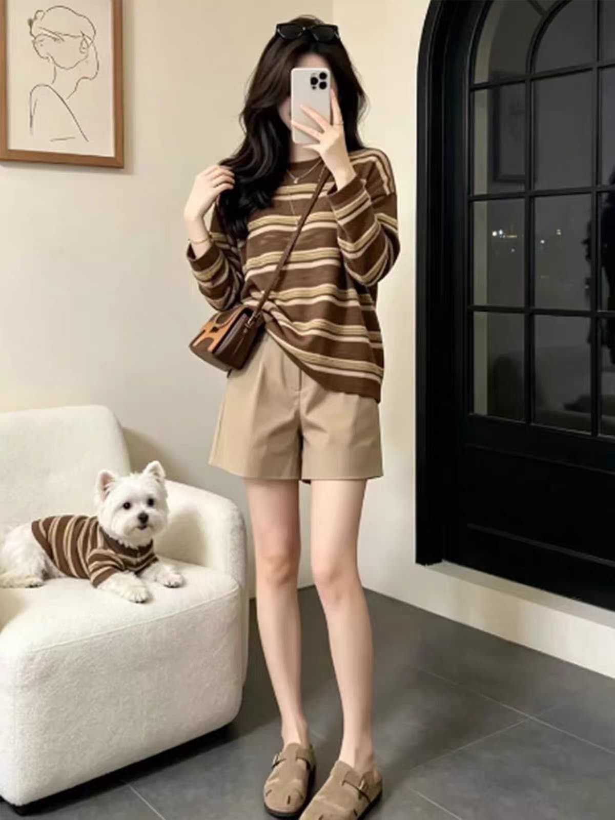 미니멀리즘 연령 감소 얇은 스타일 라운드 넥 스트라이프 블라우스 여성 이른 가을 맨위 여성 이른 가을 새로운 하이웨이스트 슬림해 보이는 반바지 세트 상세 이미지 3