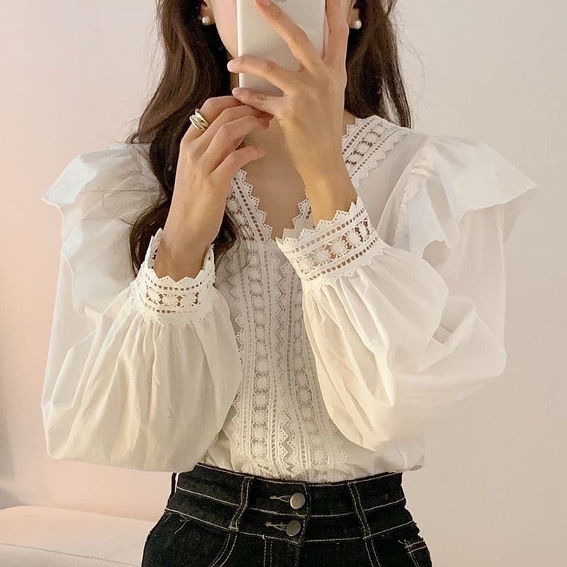 한국 chic 이른 가을 프랑스식 맨위 품격 레이스 레이스 V넥 패치워크 프릴 루즈핏 거품 소매 셔츠 이미지 4