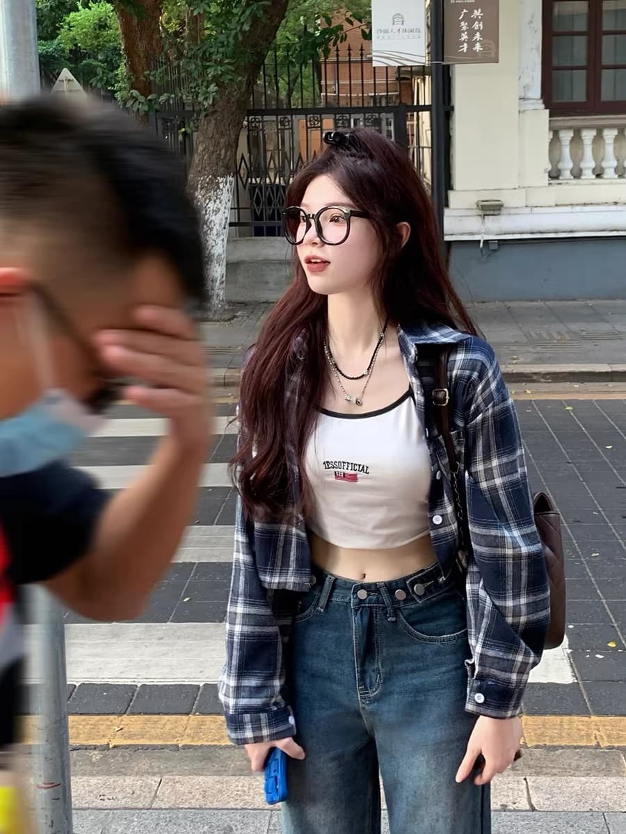 한국 chic 레트로 캐주얼 체크무늬 긴팔 셔츠 쇼트 스타일 맨위 여성 이미지 3