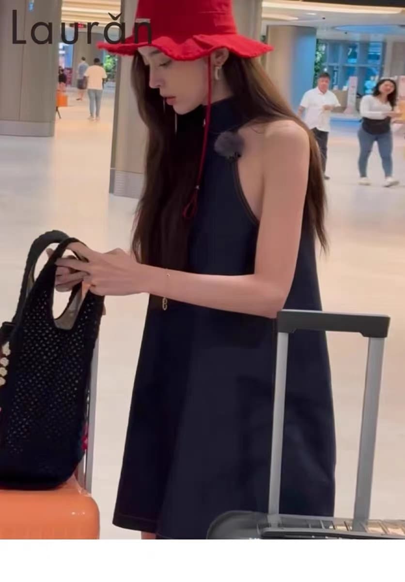 Na 넥타이 같은 단락 레트로 블루 행침 목 데님 여성 드레스 여름 품격 슬림해 보이는 루즈핏 오프숄더 캐미솔 미니 스커트 이미지 2