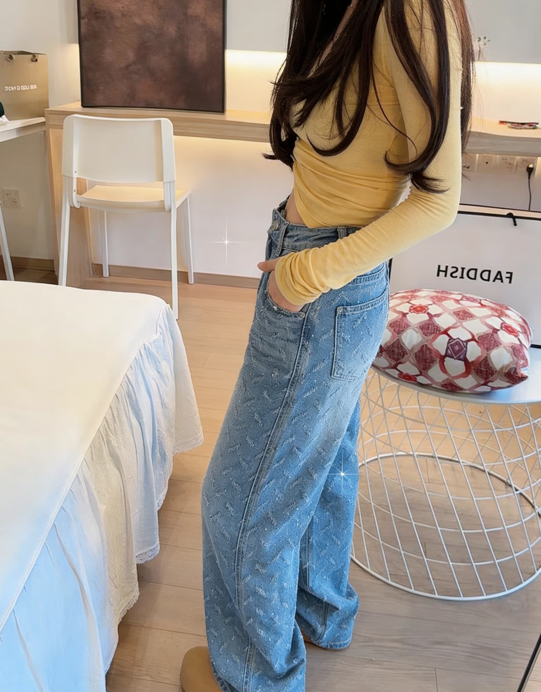 실사 이른 봄 뜨거운 좋은 플래시 훈련 깃털 자카드 청바지 여성 하이웨이스트 스트레이트 디자인 센스 루즈핏 슬림해 보이는 와이드 레그 팬츠 상세 이미지 10