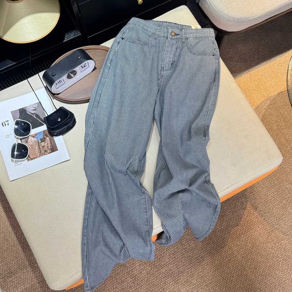 실사 빅 포켓 데님 블루 핀 스트라이프 슬림해 보이는 데님 긴 바지 여성 오래된 돈 바람 하이웨이스트 스트레이트 캐주얼 바지 한 이미지 6