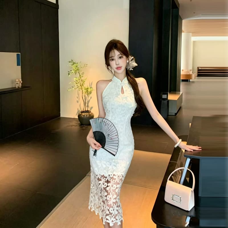 실사 2026 여름 새로운 명문 여성 섹시함 품격 오프숄더 몸매 가꾸기 홀로우 아웃 행침 목 새로운 중식 국풍 드레스 상세 이미지 1
