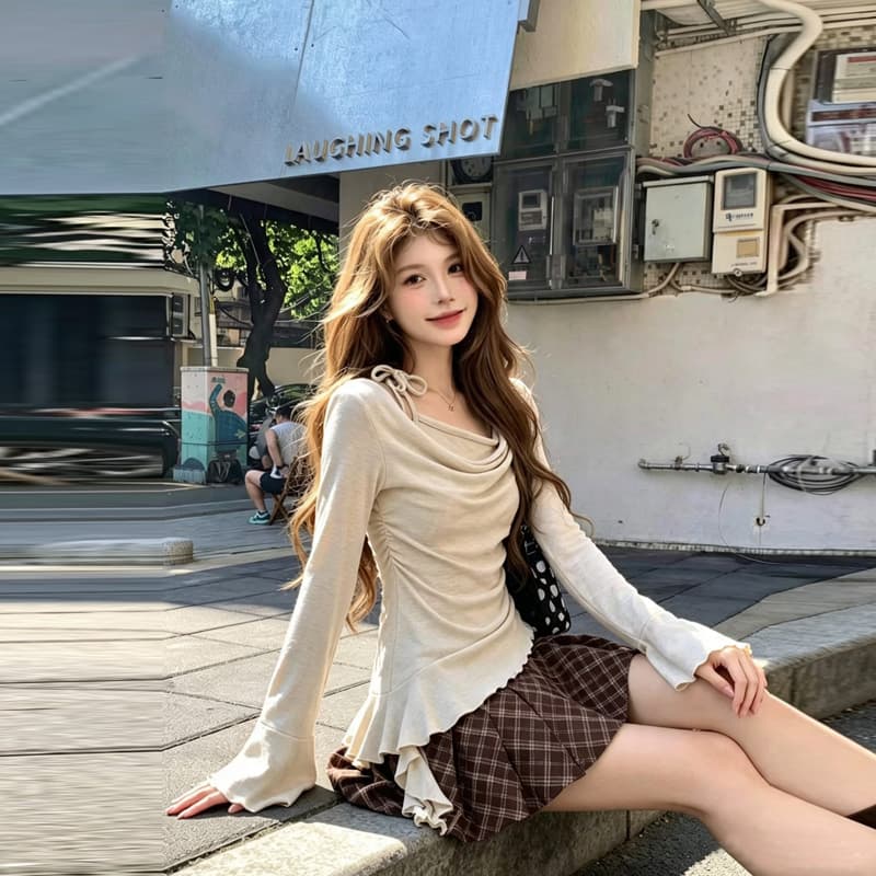 실사 2026 새로운 디자인 센스 작은 대중 비스듬한 어깨 흔들다 칼라 불규칙 긴팔 맨위 체크무늬 플리츠 스커트 투피스 세트 상세 이미지 12