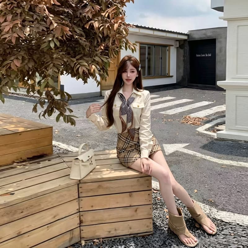 실사 학원 스타일 세트 여성 가을 2026 새로운 POLO 칼라 긴팔 셔츠 체크무늬 반신 미니 스커트 투피스 세트 상세 이미지 7