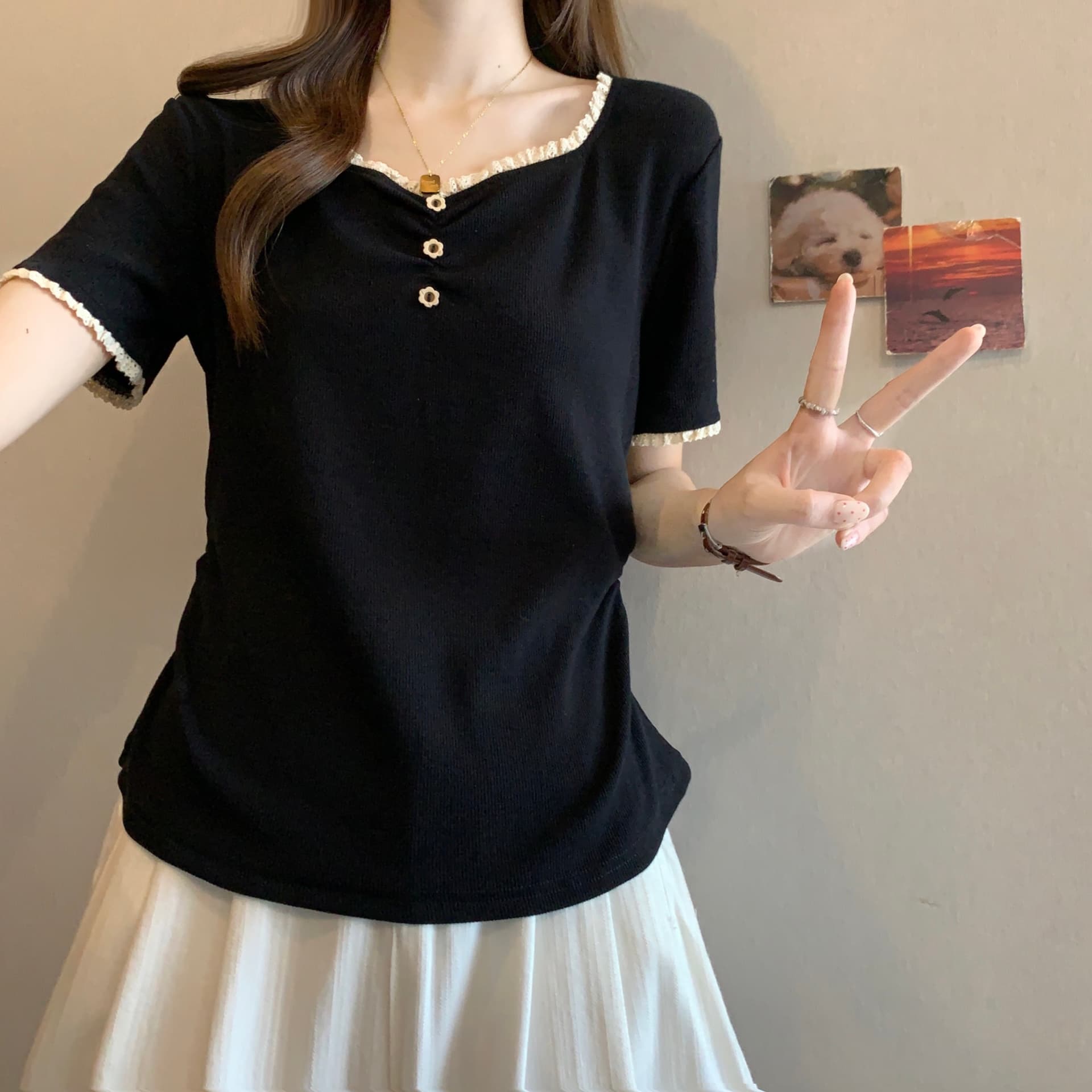 빅 사이즈 여름 새로운 지방 mm 광장 칼라 레이스 레이스 패치워크 디자인 센스 연령 감소 슬림해 보이는 다용도 긍정적 인 어깨 티셔츠 여성 상세 이미지 5