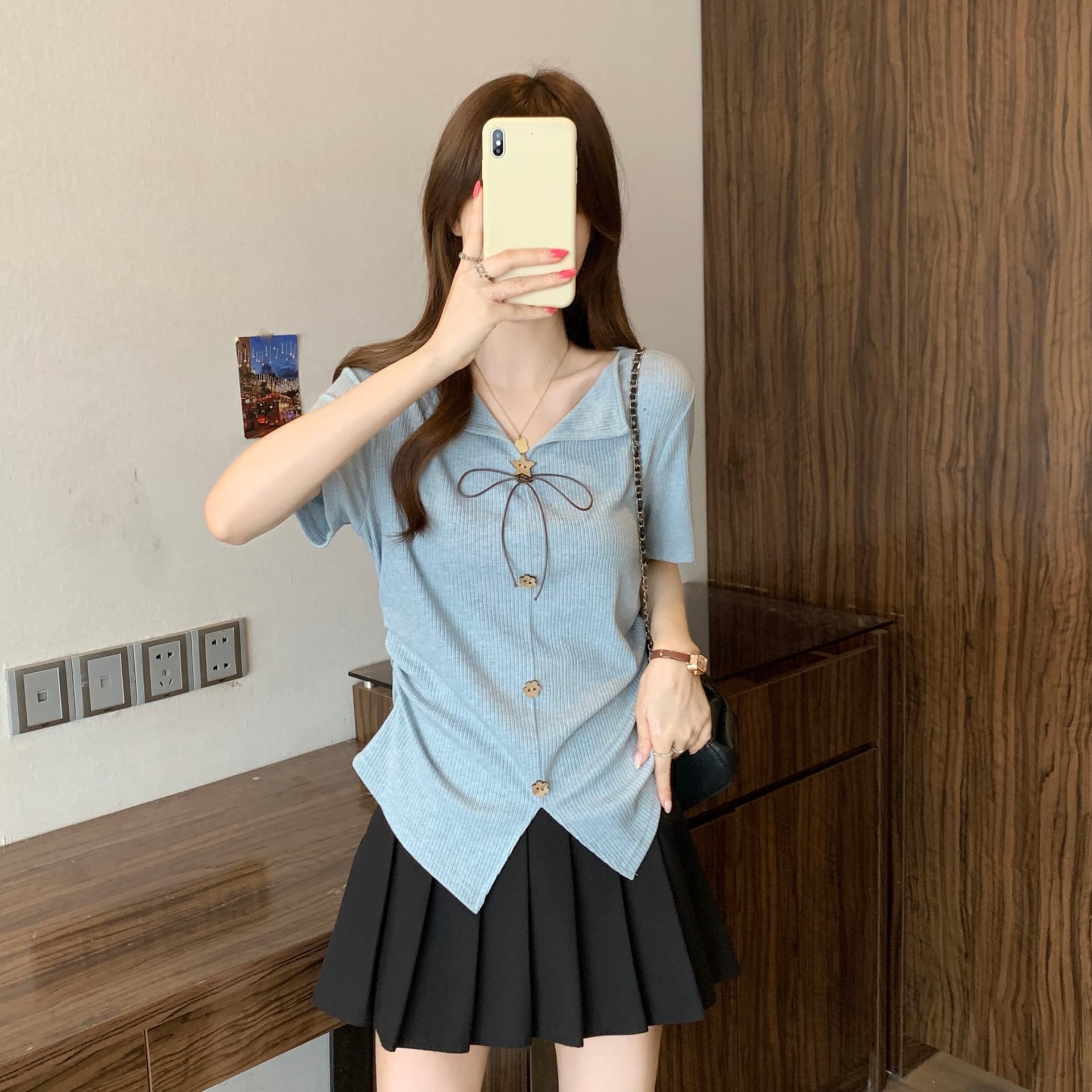 여름 새로운 지방 mm 파란색 V넥 디자인 센스 불규칙 허리 수축 표지 고기 슬림해 보이는 자이언트 잘 생긴 긍정적 인 어깨 반팔 티셔츠 상세 이미지 11