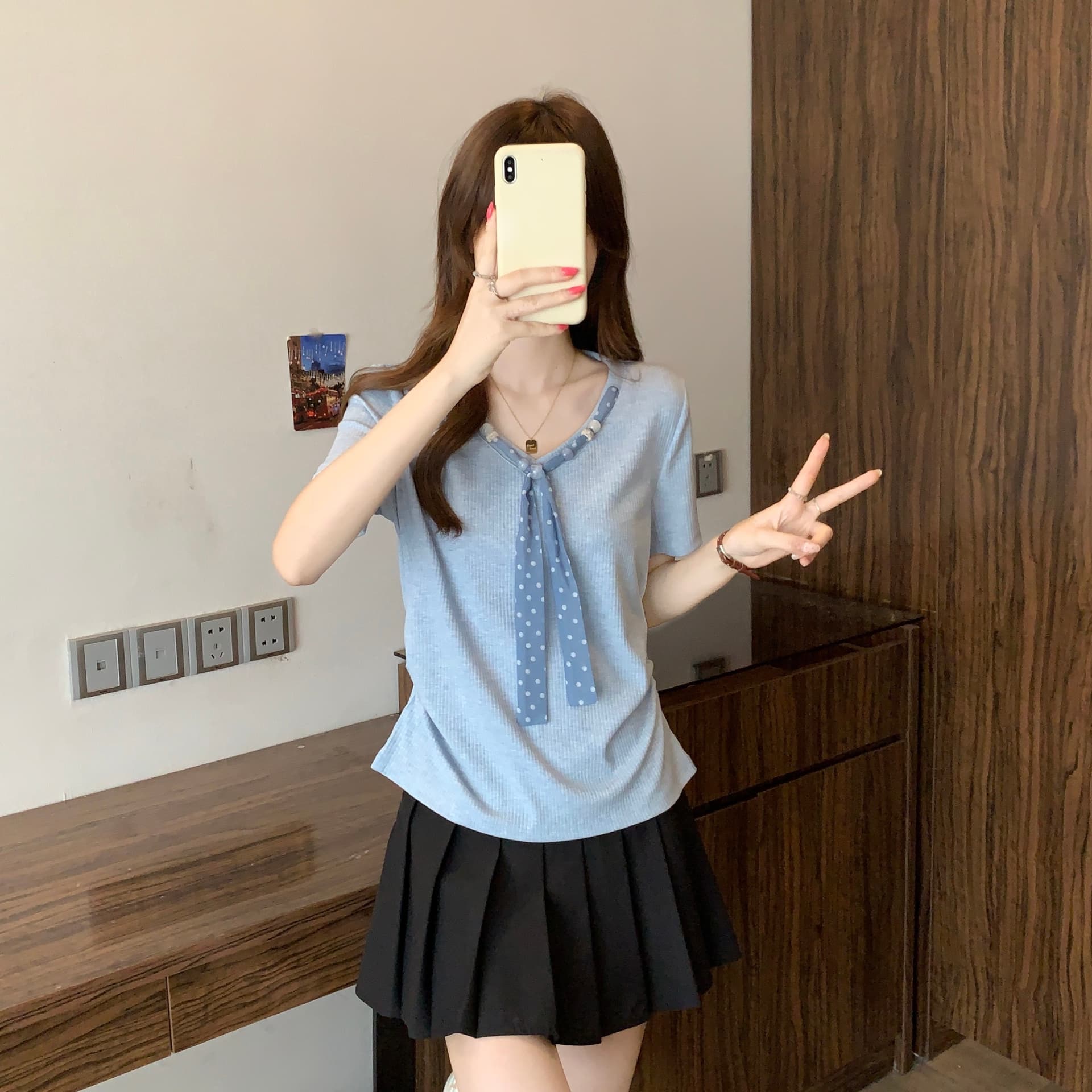 여름 새로운 지방 mm 레이스 V넥 도트 무늬 비즈 레이스업 디자인 센스 허리 수축 슬림해 보이는 다용도 긍정적 인 어깨 의류 여성 상세 이미지 11