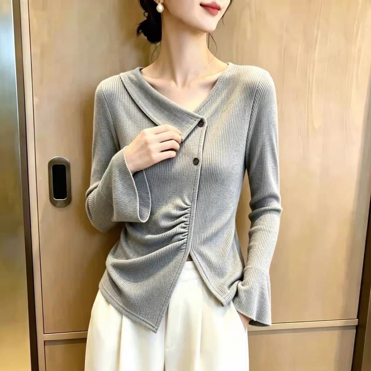 빅 사이즈 지방 mm 프랑스식 나팔 소매 티셔츠 여성 이른 가을 비스듬한 칼라 불규칙 트임 긍정적 인 어깨 몸매 가꾸기 그레이트 봐. 의류 이미지 2